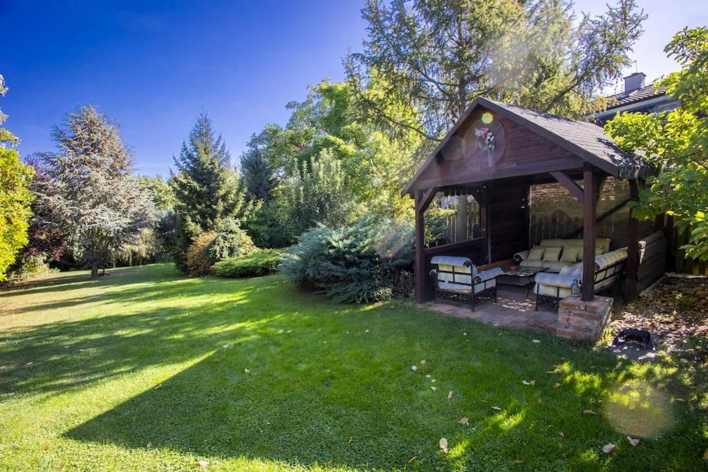 7 Bedroom Secluded Villa Close To Prague Říčany 외부 사진