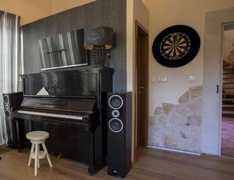 7 Bedroom Secluded Villa Close To Prague Říčany 외부 사진